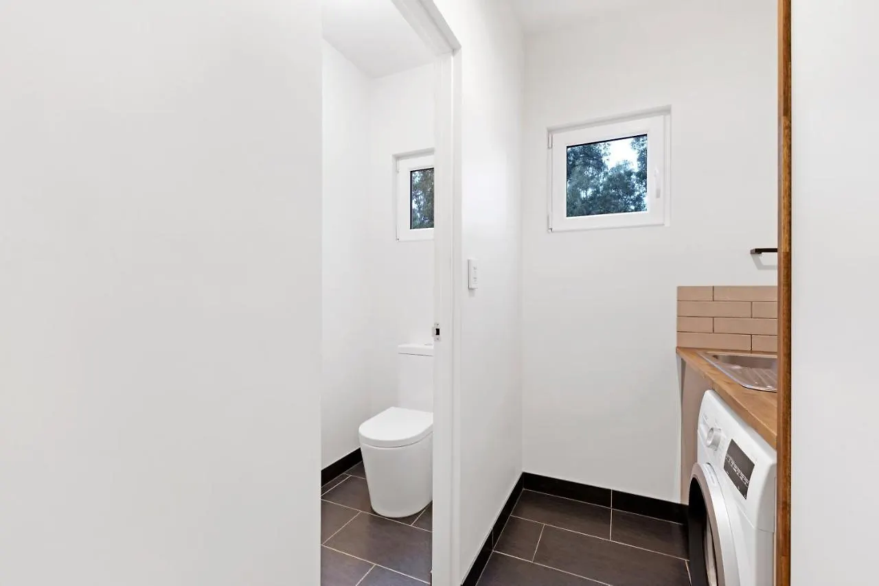 Relax At Ridgeway - Native Bushland Views Villa Hobart
